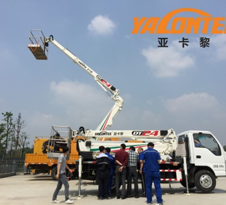 高空作業(yè)車如何制定緊急救援計(jì)劃