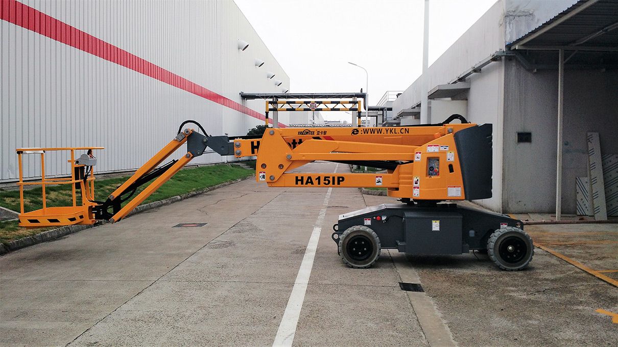 15米曲臂式升降機 15米曲臂式升降機